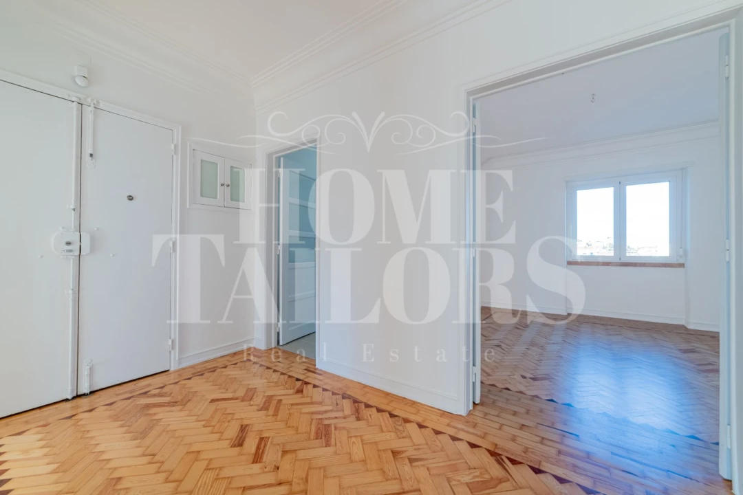 Apartamento T3 para Arrendamento em São Vicente Foto 15