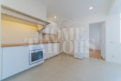 Apartamento T3 para Arrendamento em São Vicente