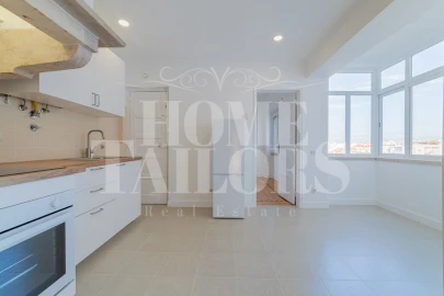 Apartamento T3 para Arrendamento em São Vicente