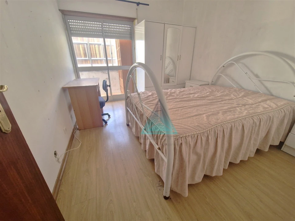 Apartamento T3 para Venda em Seixal, Arrentela e Aldeia de Paio Pires Foto 11