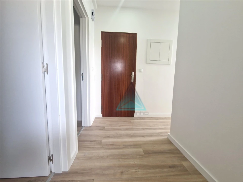 Apartamento T2 para Venda em Alto do Seixalinho, Santo André e Verderena Foto 9