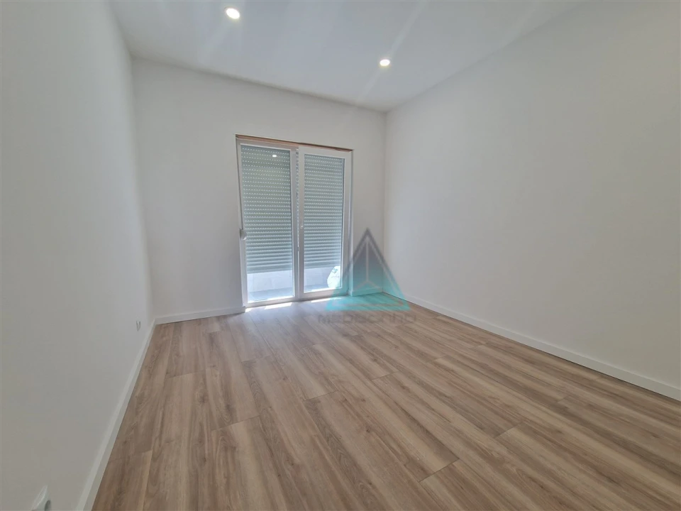 Apartamento T2 para Venda em Alto do Seixalinho, Santo André e Verderena Foto 13