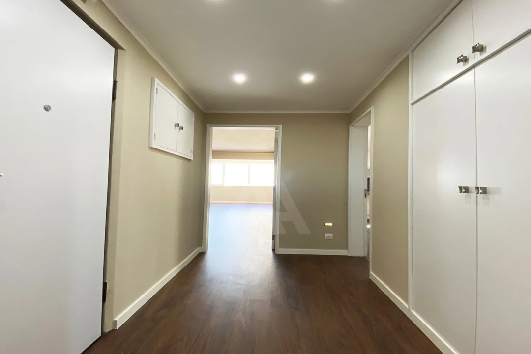 Apartamento T4 para Venda em Cascais e Estoril Foto 13