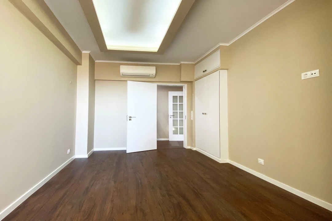 Apartamento T4 para Venda em Cascais e Estoril Foto 18