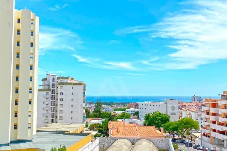 Apartamento T4 para Venda em Cascais e Estoril Foto 4