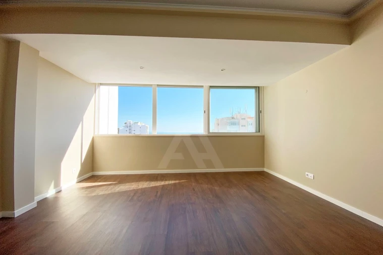 Apartamento T4 para Venda em Cascais e Estoril Foto 20