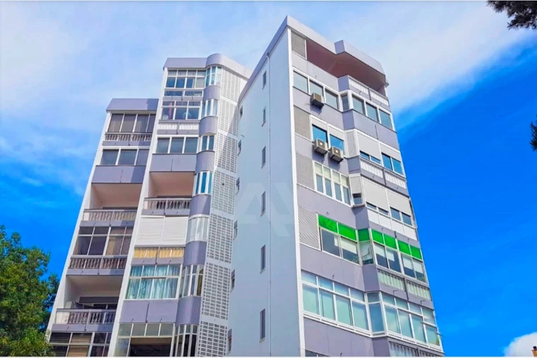 Apartamento T4 para Venda em Cascais e Estoril Foto 32