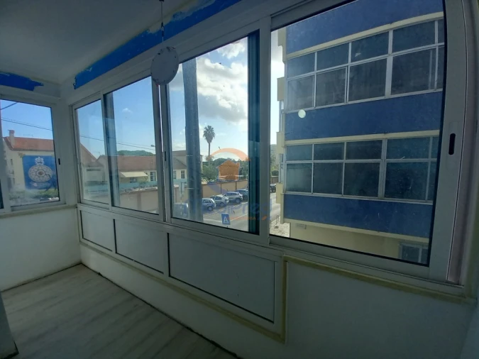 Apartamento T4 para Venda em Laranjeiro e Feijó Foto 24