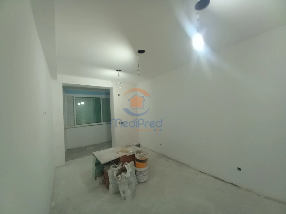 Apartamento T2 para Venda em Laranjeiro e Feijó Foto 4