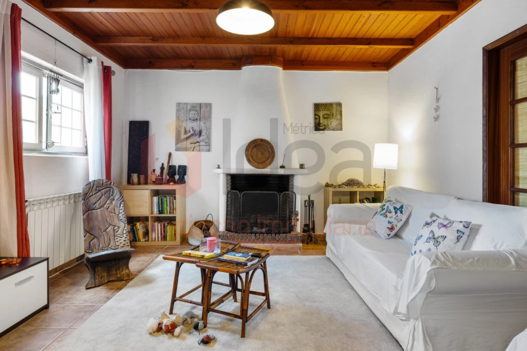 Moradia T4 para Venda em Barcarena Foto 40