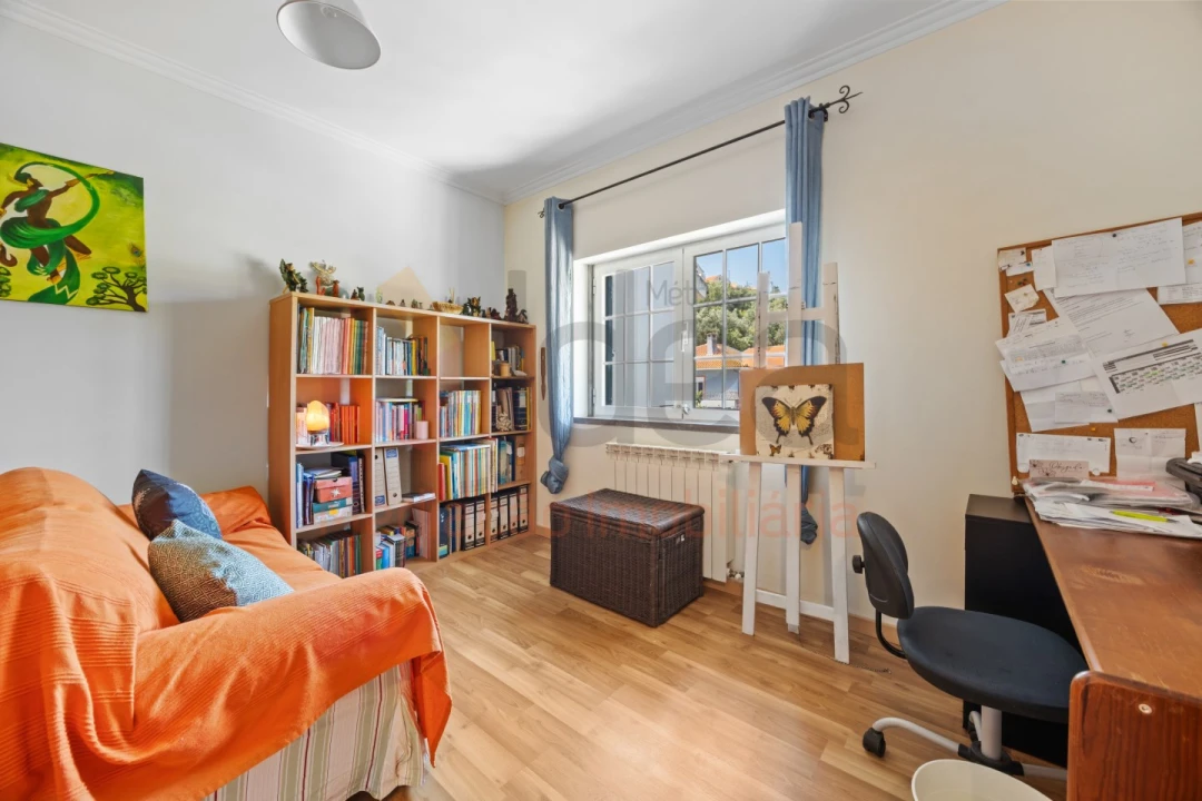 Moradia T4 para Venda em Barcarena Foto 33