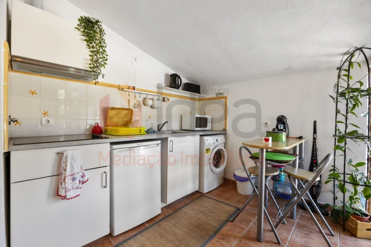 Moradia T4 para Venda em Barcarena Foto 45