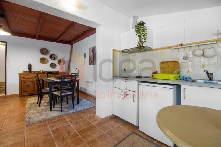 Moradia T4 para Venda em Barcarena Foto 46