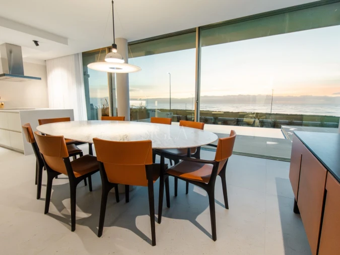 Moradia T4 para Venda em Canidelo Foto 2