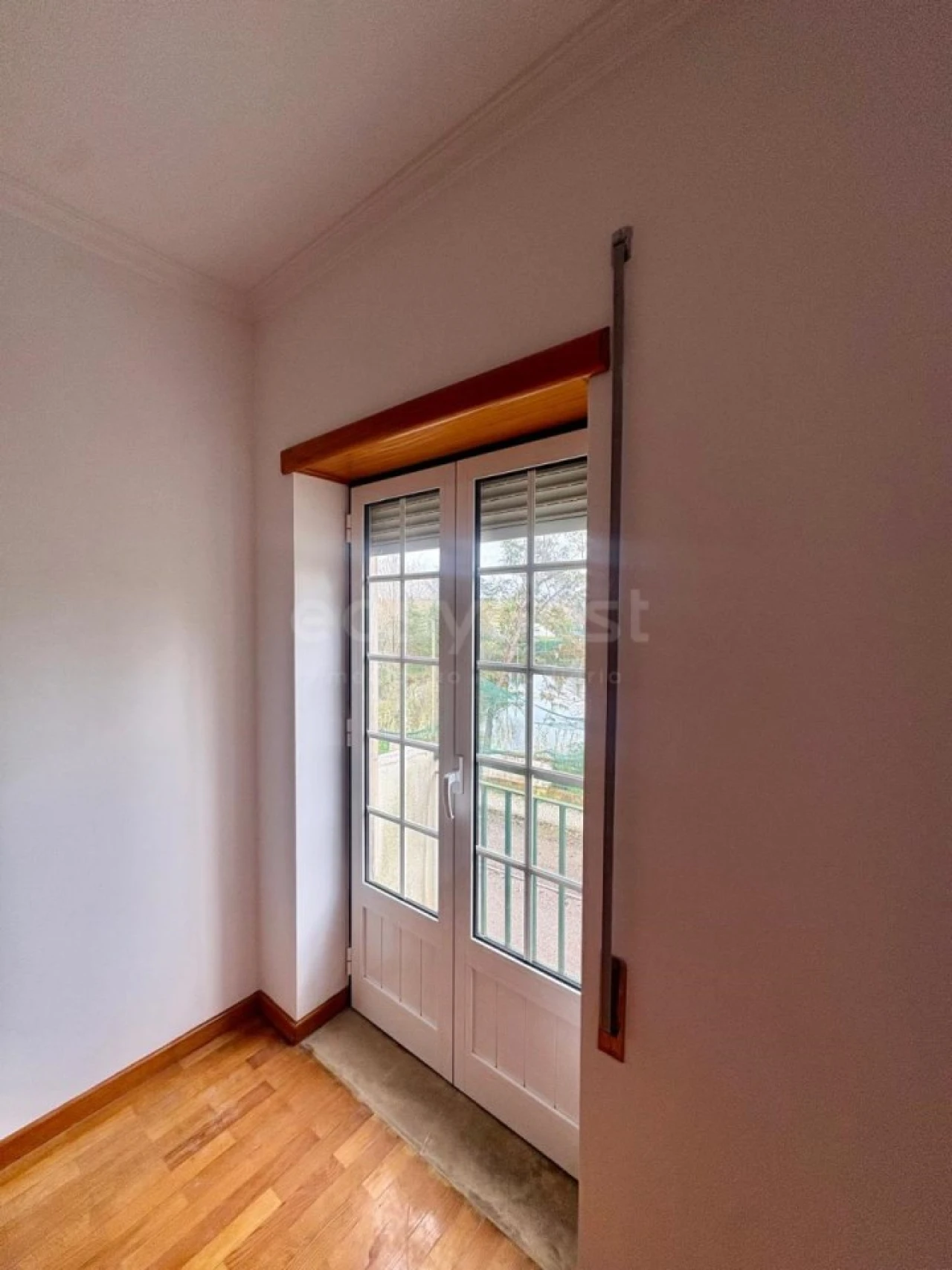 Apartamento T3 para Arrendamento em Santa Clara e Castelo Viegas Foto 7