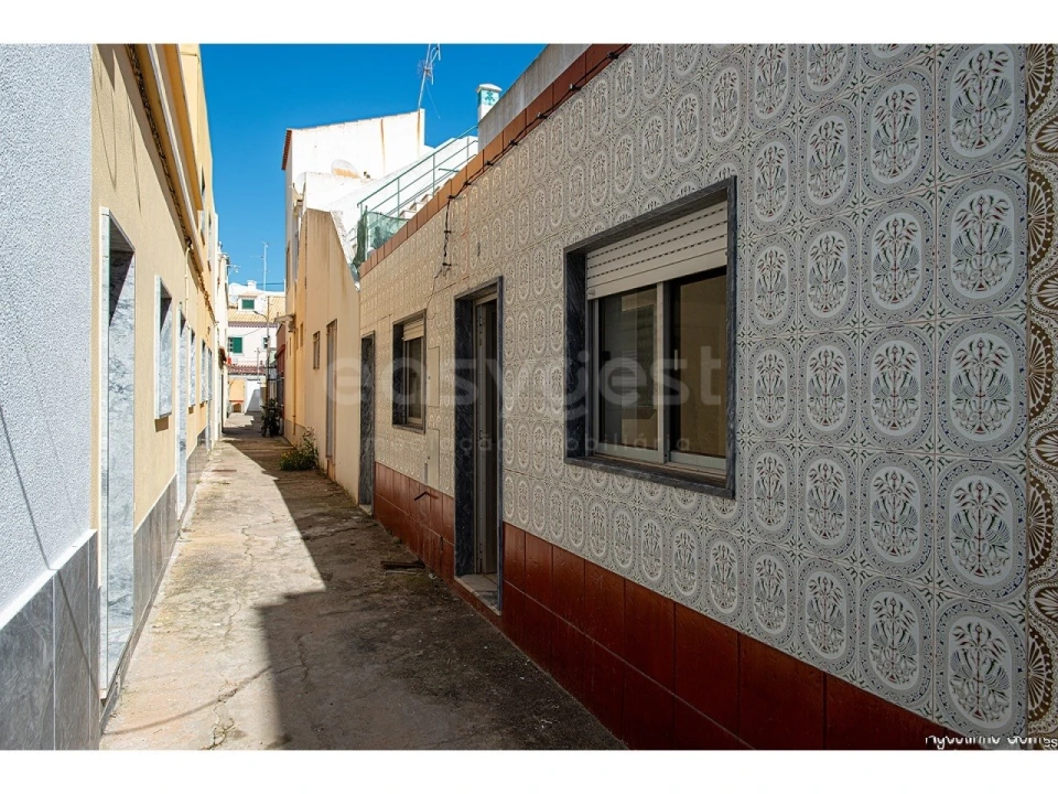 Moradia T2 para Venda em Vila Real de Santo Antonio Foto 1