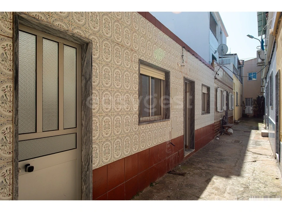 Moradia T2 para Venda em Vila Real de Santo Antonio Foto 2