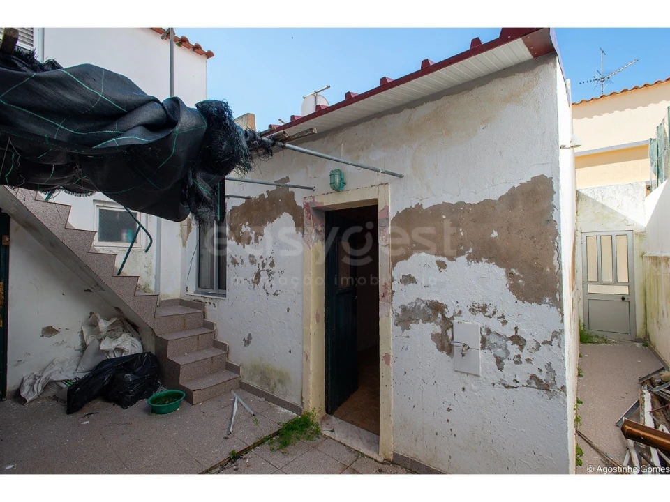 Moradia T2 para Venda em Vila Real de Santo Antonio Foto 10