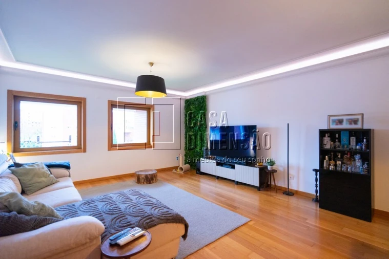 Apartamento T2 para Venda em Venteira Foto 15