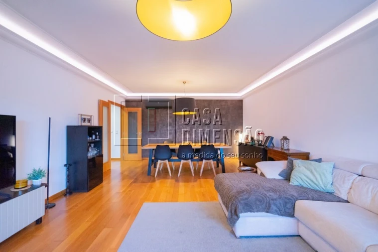 Apartamento T2 para Venda em Venteira Foto 18