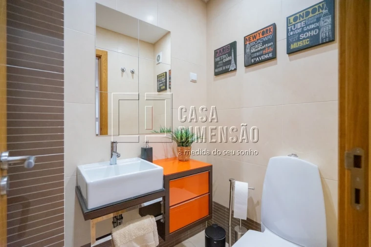 Apartamento T2 para Venda em Venteira Foto 29