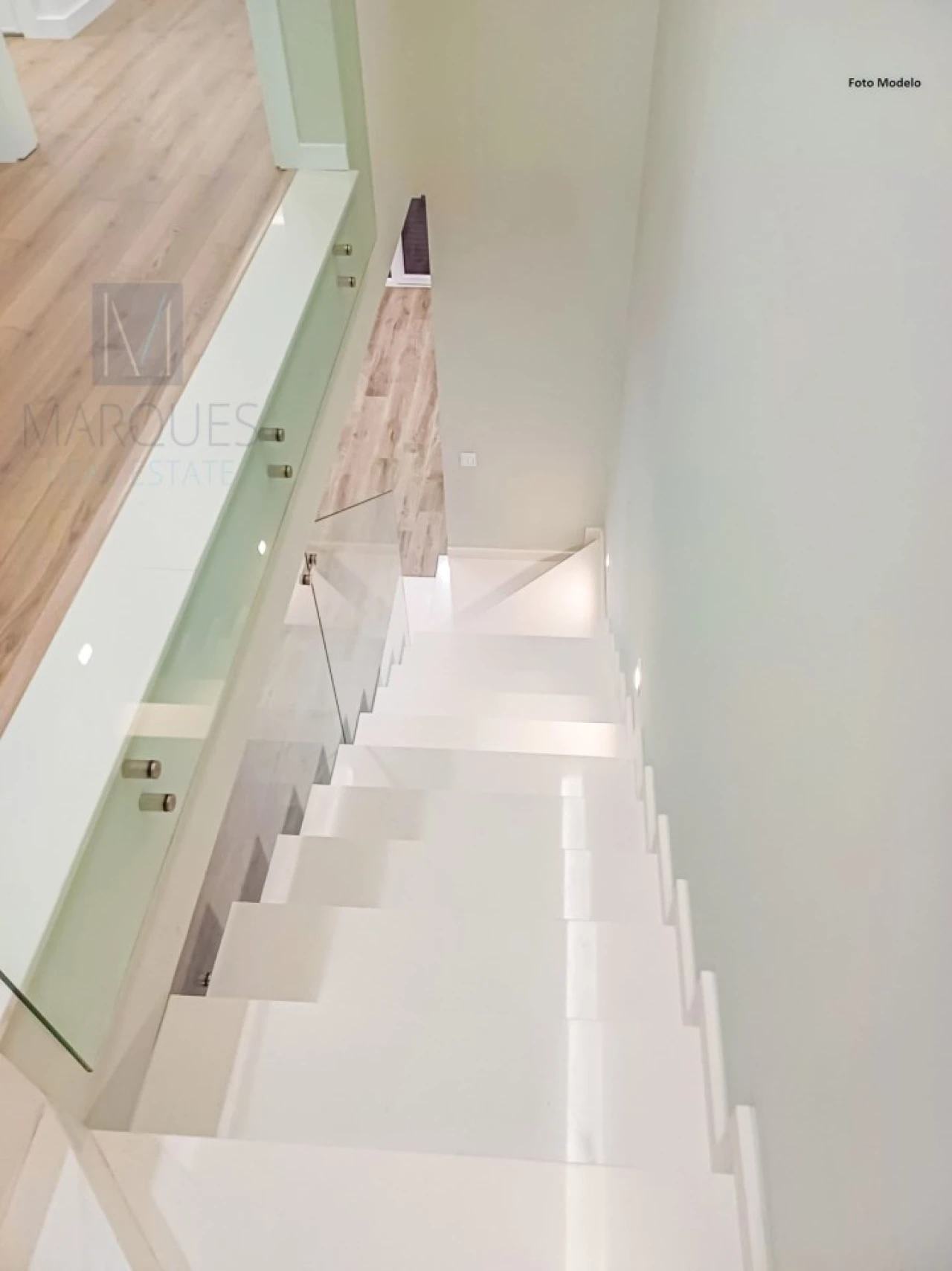 Moradia T2 para Venda em Fernao Ferro Foto 10