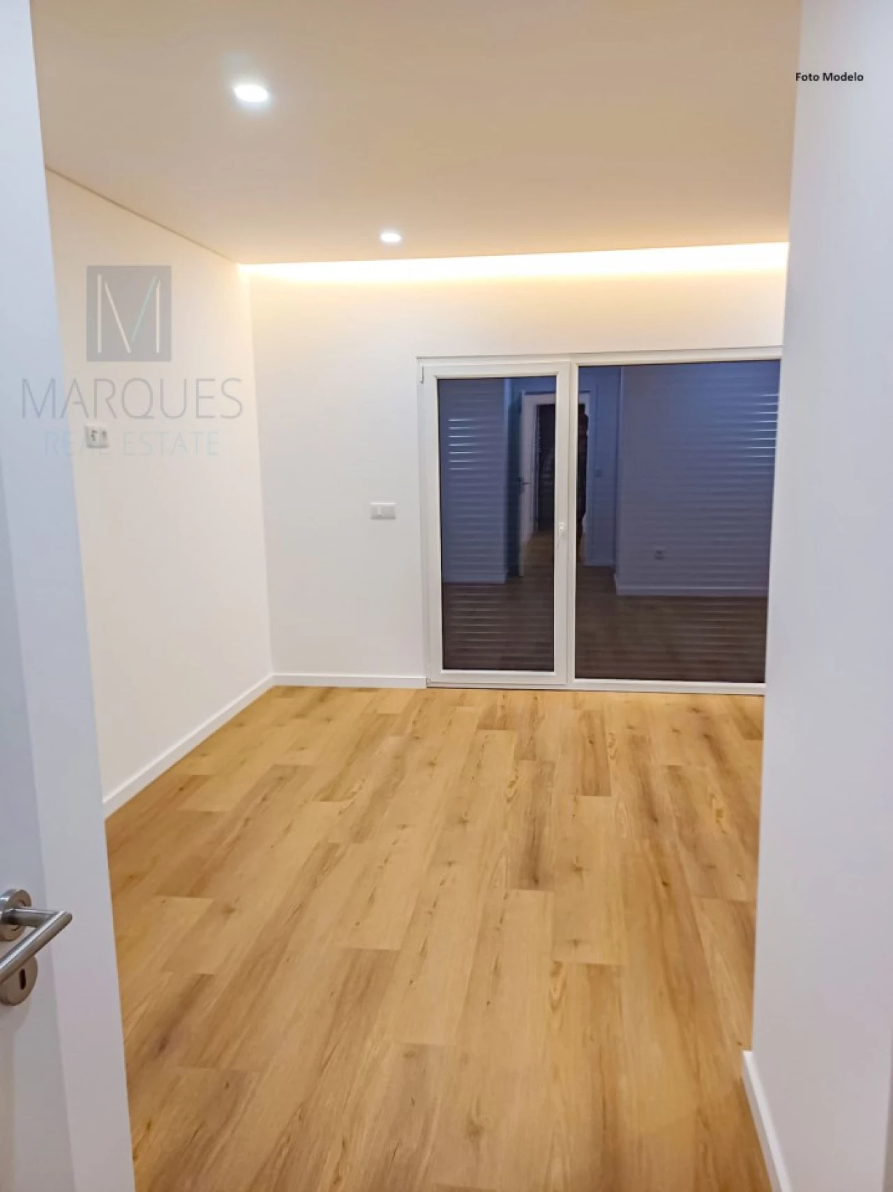 Moradia T2 para Venda em Fernao Ferro Foto 11