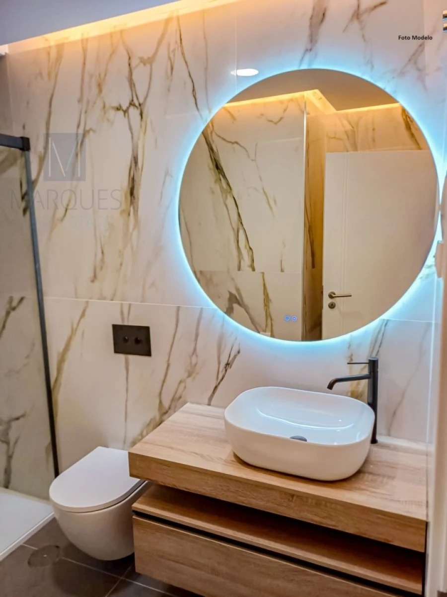 Moradia T2 para Venda em Fernao Ferro Foto 7