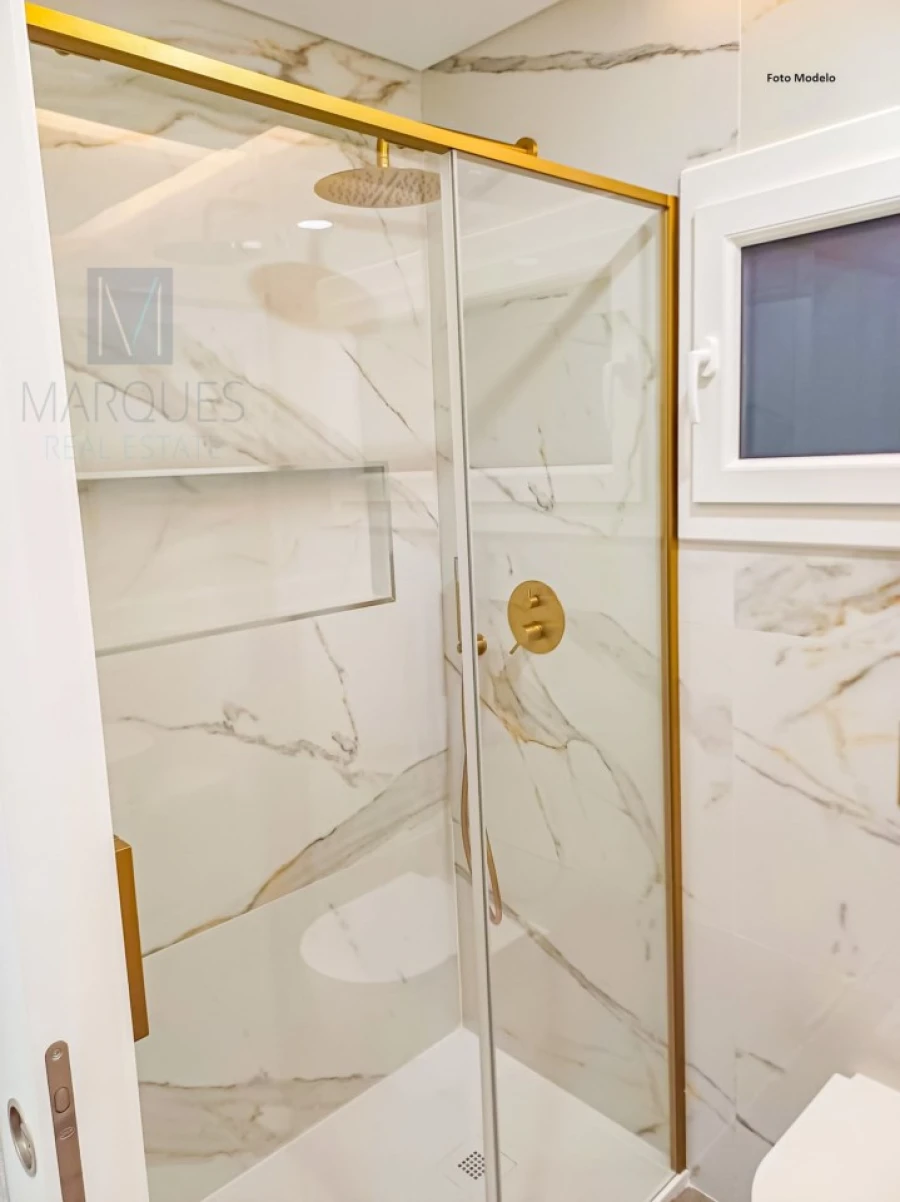 Moradia T2 para Venda em Fernao Ferro Foto 15