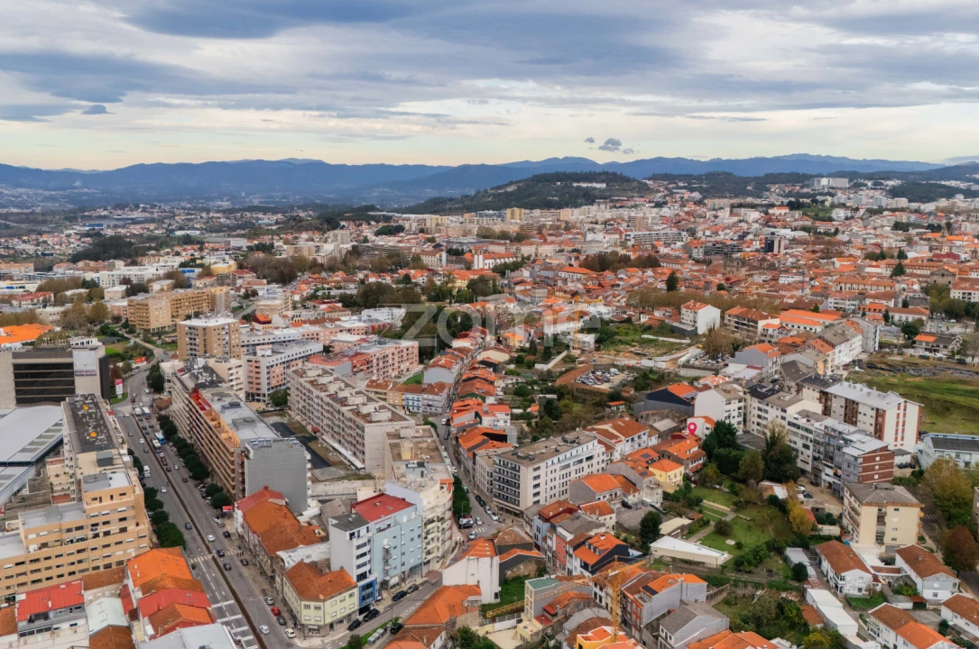 Moradia T3 para Venda em Braga (Maximinos, Sé e Cividade) Foto 25
