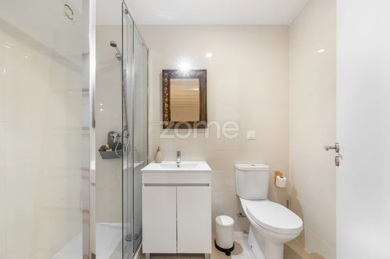 Apartamento T1 para Venda em Santa Marinha e São Pedro da Afurada Foto 9