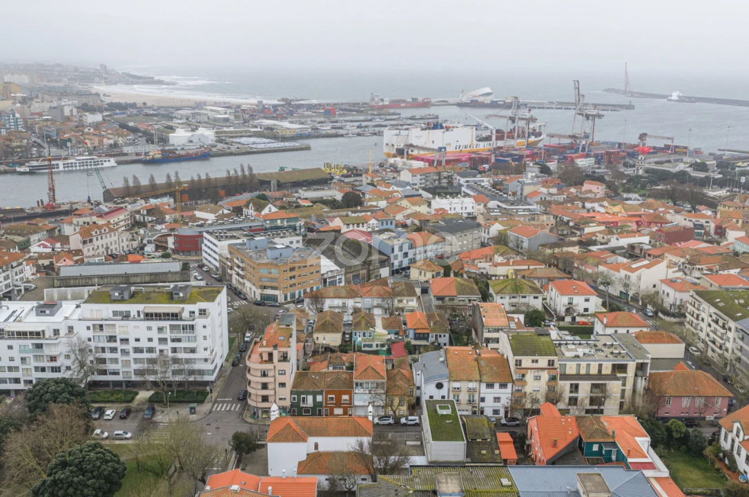 Moradia T4 para Venda em Matosinhos e Leça da Palmeira Foto 13