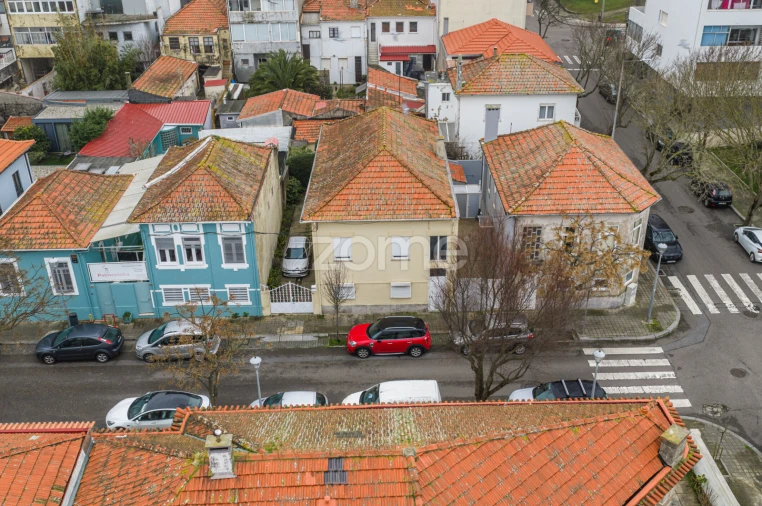 Moradia T4 para Venda em Matosinhos e Leça da Palmeira Foto 7