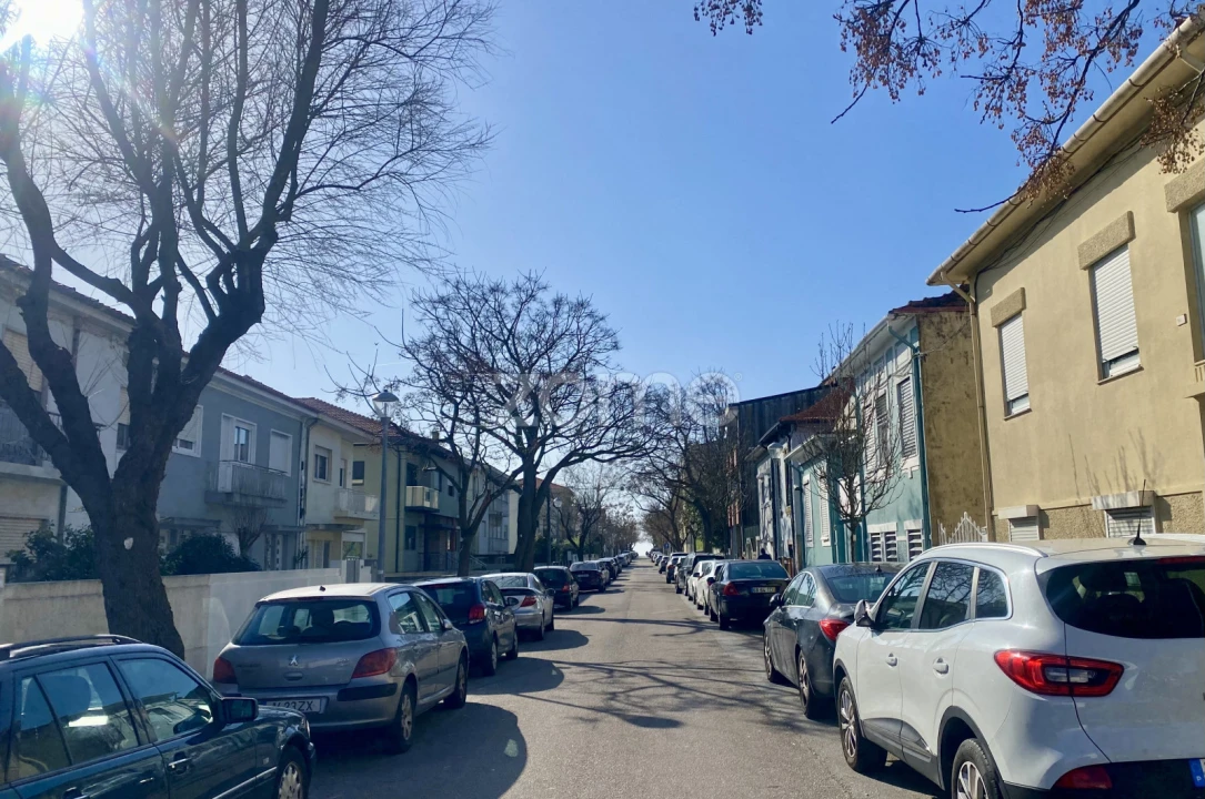 Moradia T4 para Venda em Matosinhos e Leça da Palmeira Foto 4