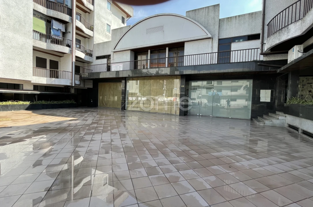 Negócio para Arrendamento em Rebordosa Foto 1