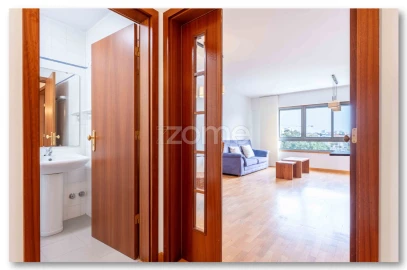 Apartamento T2 para Arrendamento em Aldoar, Foz do Douro e Nevogilde