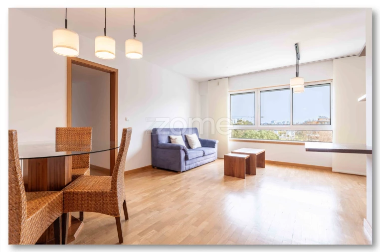 Apartamento T2 para Arrendamento em Aldoar, Foz do Douro e Nevogilde Foto 7