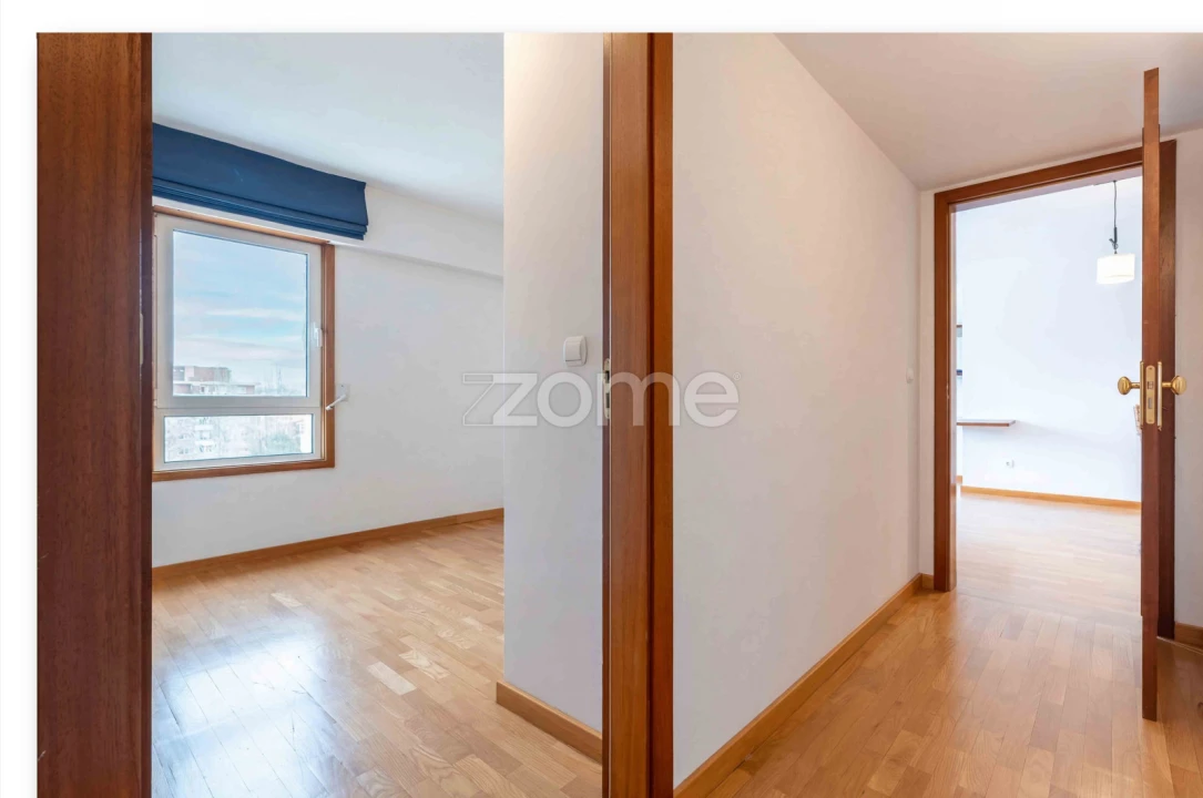 Apartamento T2 para Arrendamento em Aldoar, Foz do Douro e Nevogilde Foto 26