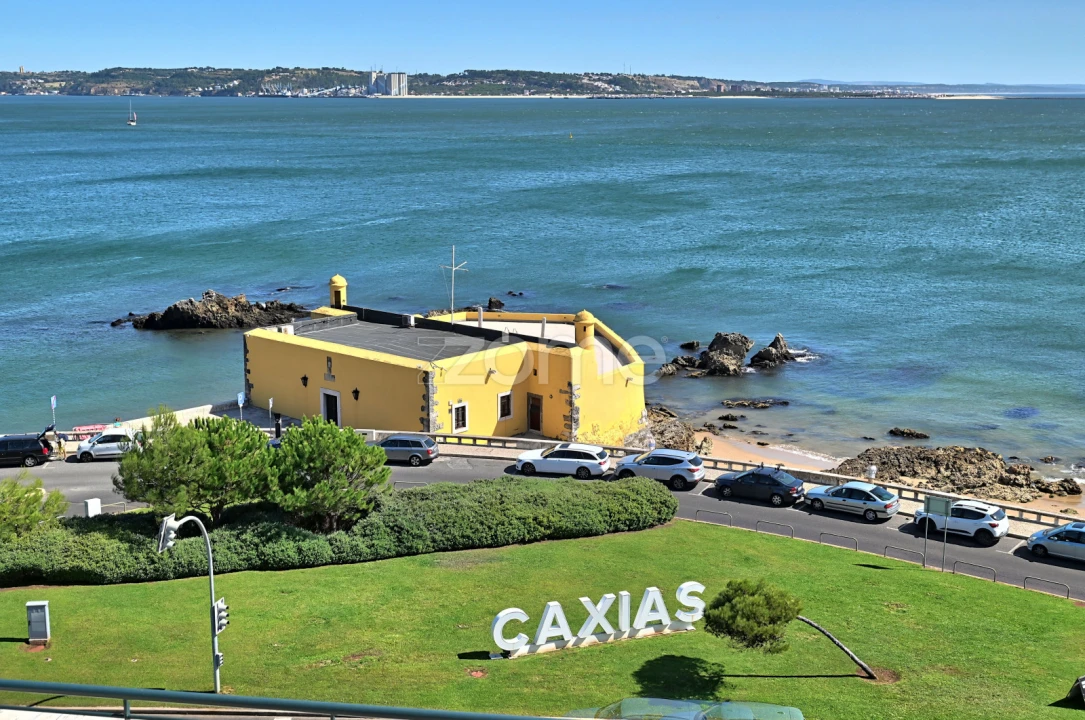 Apartamento T3 para Arrendamento em Oeiras e São Julião da Barra, Paço de Arcos e Caxias Foto 1