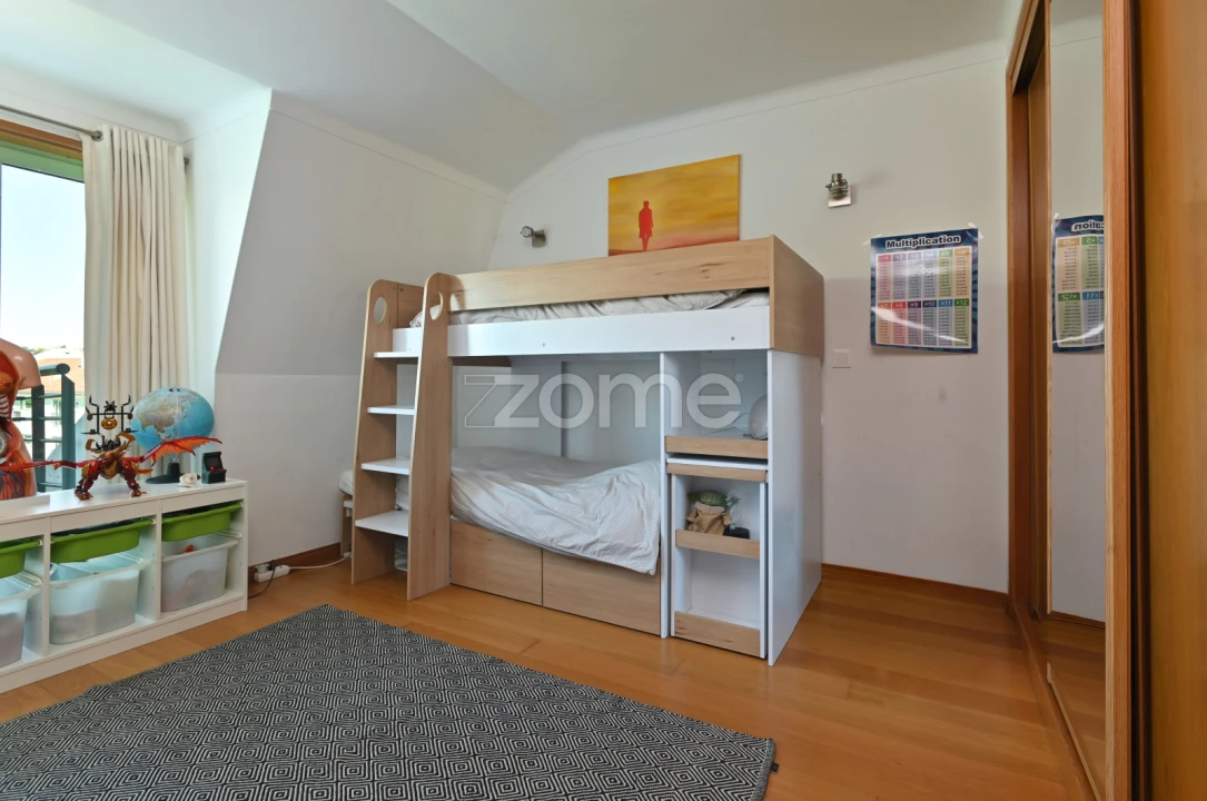 Apartamento T3 para Arrendamento em Oeiras e São Julião da Barra, Paço de Arcos e Caxias Foto 33