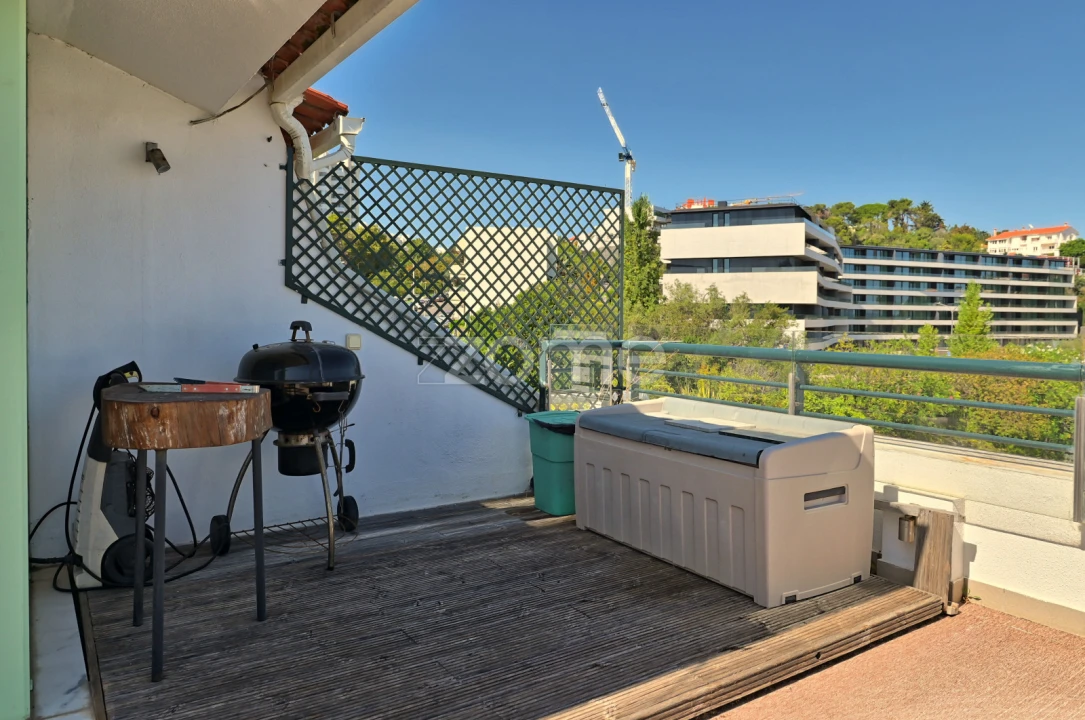 Apartamento T3 para Arrendamento em Oeiras e São Julião da Barra, Paço de Arcos e Caxias Foto 16