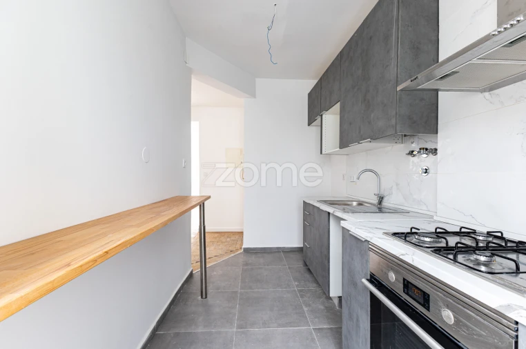 Apartamento T2 para Venda em Queluz e Belas Foto 14