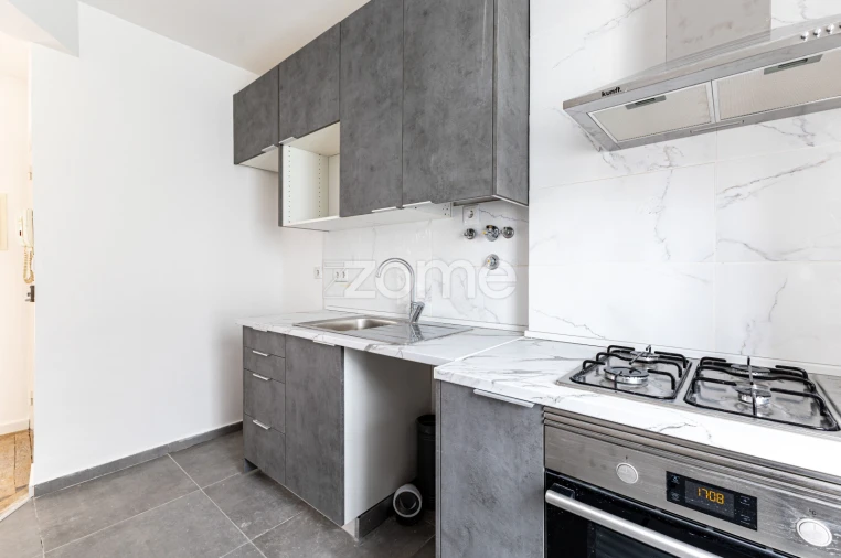 Apartamento T2 para Venda em Queluz e Belas Foto 15