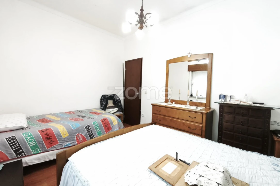 Moradia T3 para Venda em Benavente Foto 14