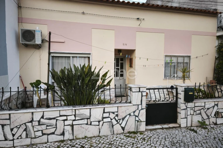 Moradia T3 para Venda em Benavente Foto 3