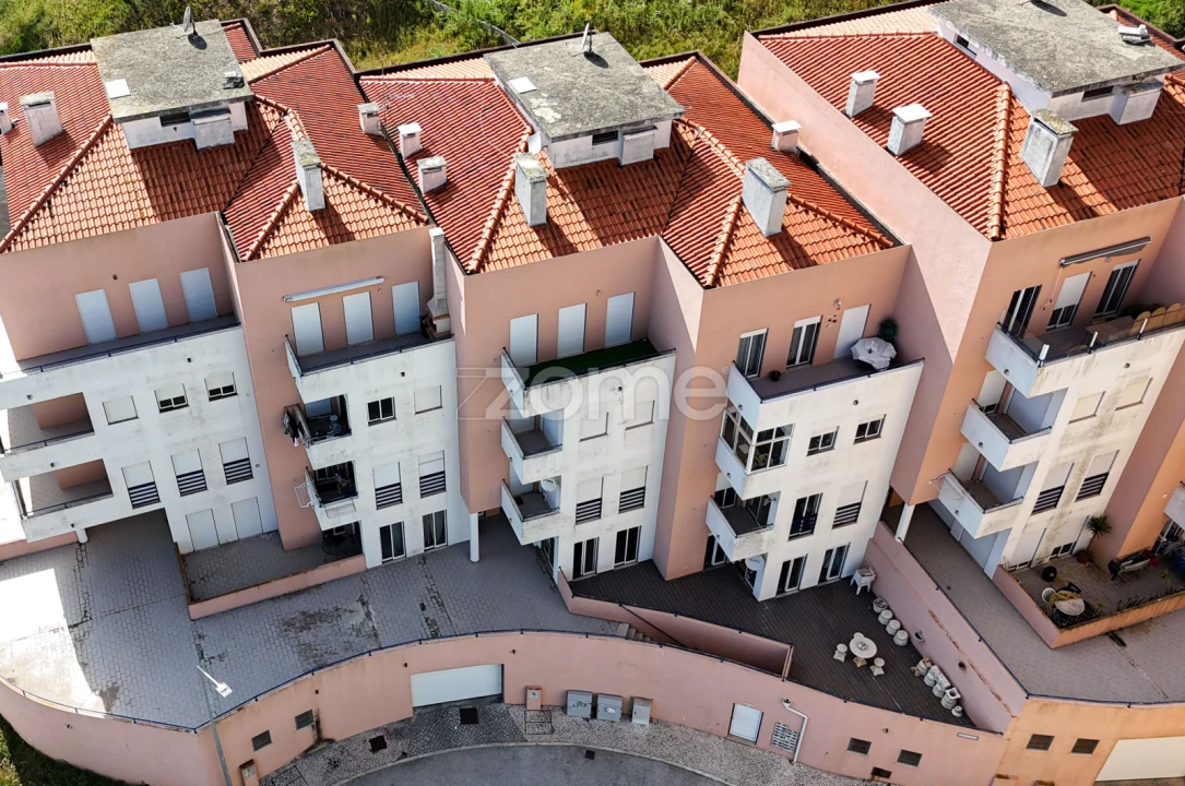 Apartamento T3 para Venda em Nazare Foto 3