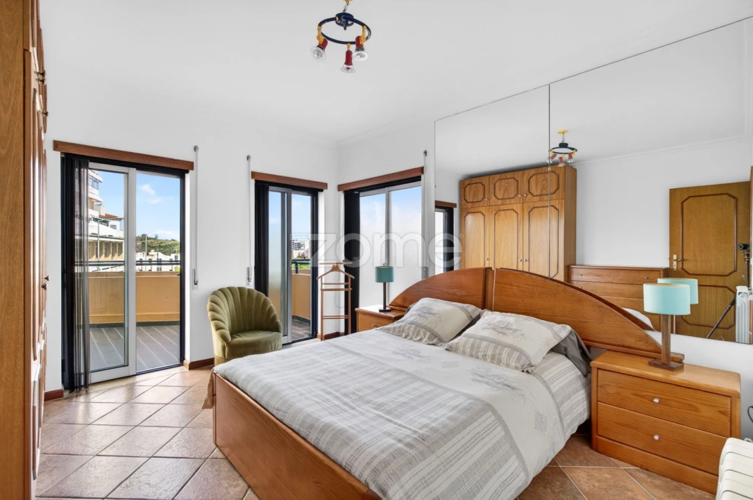 Apartamento T3 para Venda em Nazare Foto 1