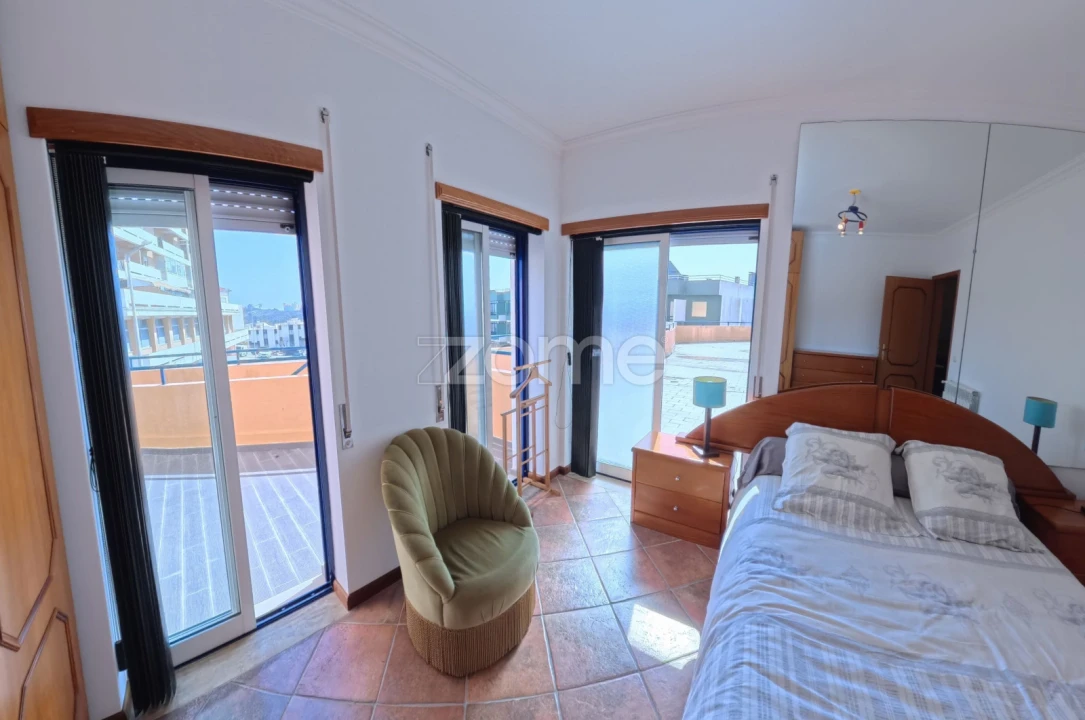 Apartamento T3 para Venda em Nazare Foto 23