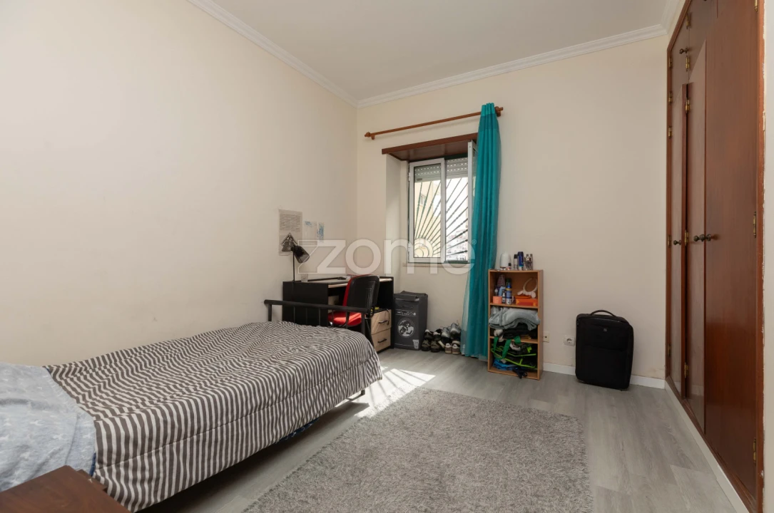 Moradia T5 para Venda em Sé Nova, Santa Cruz, Almedina e São Bartolomeu Foto 39