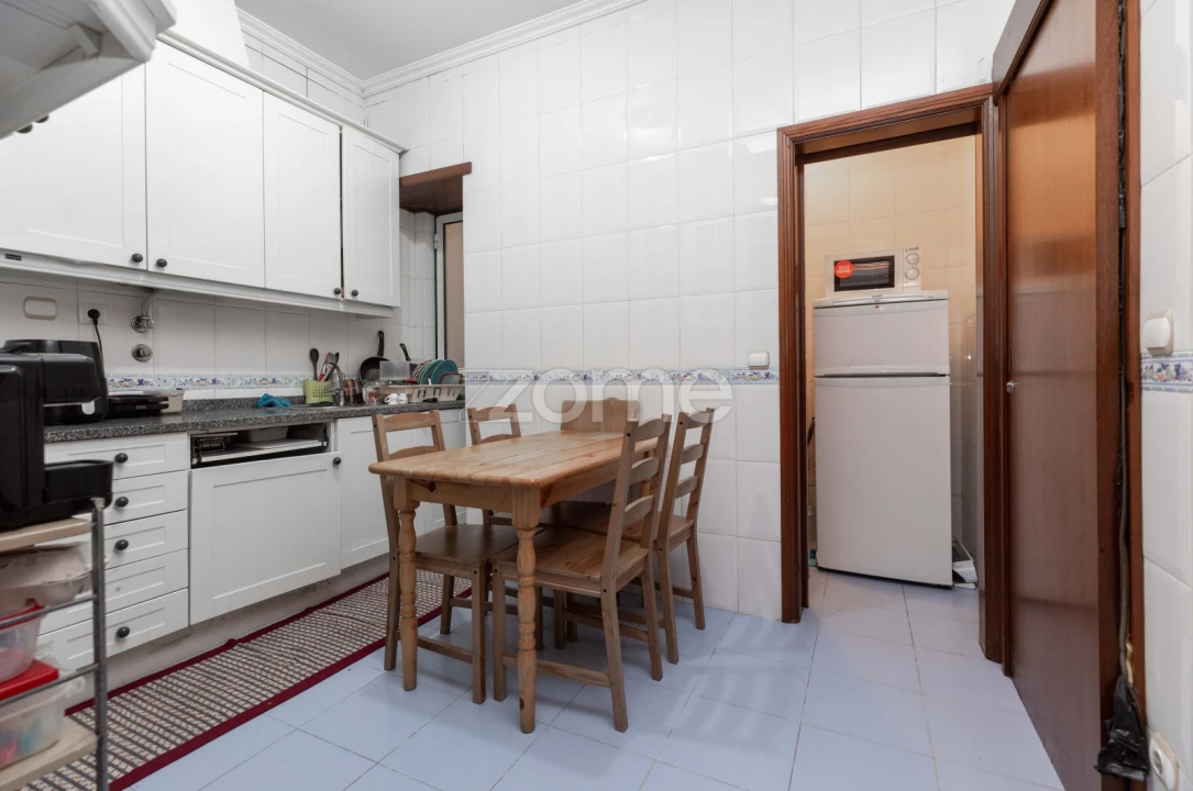 Moradia T5 para Venda em Sé Nova, Santa Cruz, Almedina e São Bartolomeu Foto 44